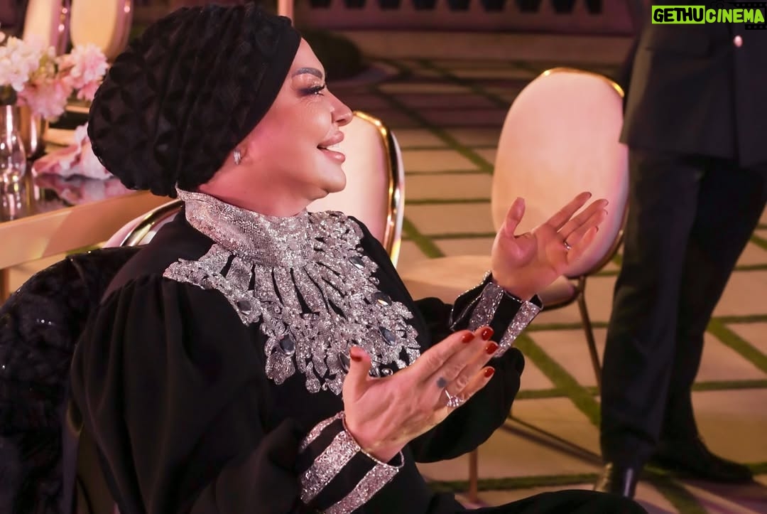 Haya Karazon - 6.6K Likes - أمي العظيمة، يا أول الأوطان وآخر الملجأ. في يومكِ، أبعث لكِ بكل الحب الذي زرعتيه في قلبي،، وبكل الامتنان لكل لحظة كنتِ فيها درعًا يحمي، ويدًا تساند، وقلبًا يغمرني دفئًا.
أنتِ المحاربة التي لم تستسلم يومًا، التي واجهت الحياة بصلابة وقلب ممتلئ بالإيمان. أنتِ العطاء الذي لا ينضب، والحب الذي لا يشترط، والحنان الذي لا يعوَّض.أنت من علمتني أن الحب لا يُقاس، وأن التضحية لا تُوزن، وأن الأم هي معجزة لا تتكرر
كل عام وأنتِ النور الذي يضيء حياتي، والقوة التي تدفعني للأمام، وكل عام وأنتِ أجمل ما في عمري، هاي الست أمي
#عيدالأم #امي #lovely#vairl#هيا_كرزون#إكسبلور#explorer#fypシ❤️💞❤️