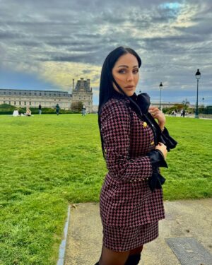Haya Karazon Instagram - If you compete with yourself you already A winner 🤍🕊️

#fashion #bloggerstyle #amman #palstine 
‎‏#love #eyemakeup #beauty #makeuplooks #explore #dubai #kuwait #glow #مكياج#photoshoot #palestine🇵🇸#اكسبلور_explore #الاردن #ماكياج #lifestyle #الامارات🇦🇪 #السعودية #قطر #مصر #explorepage #hairstyles #model#bloggerstyleاكسبو