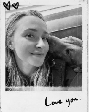 Hayden Panettiere Instagram - My new bestie. #animallover