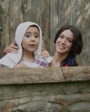 Hazal Subaşı Instagram - #Sahipsizler 🧸 dumppp
Bu akşammm ilk bölümümüzle @startv deyiizz🥳🤍