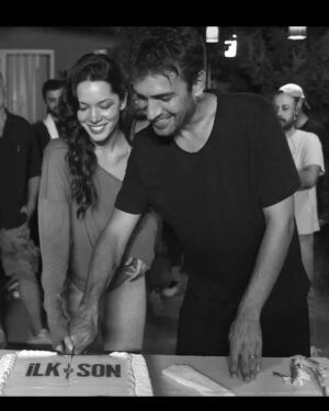 Hazal Subaşı Instagram - O zamaan #İlkveSon 1. Bölüm dump🤍🤓 (sonvideo🧿)