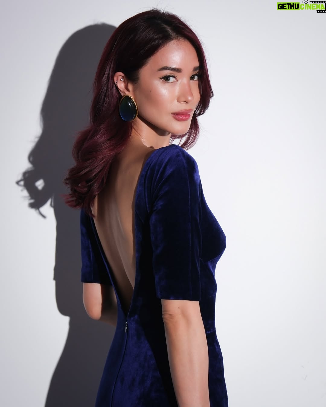 Heart Evangelista - 156.1K Likes - Casual , darling 🍸 @schiaparelli
📸 @andreisuleik