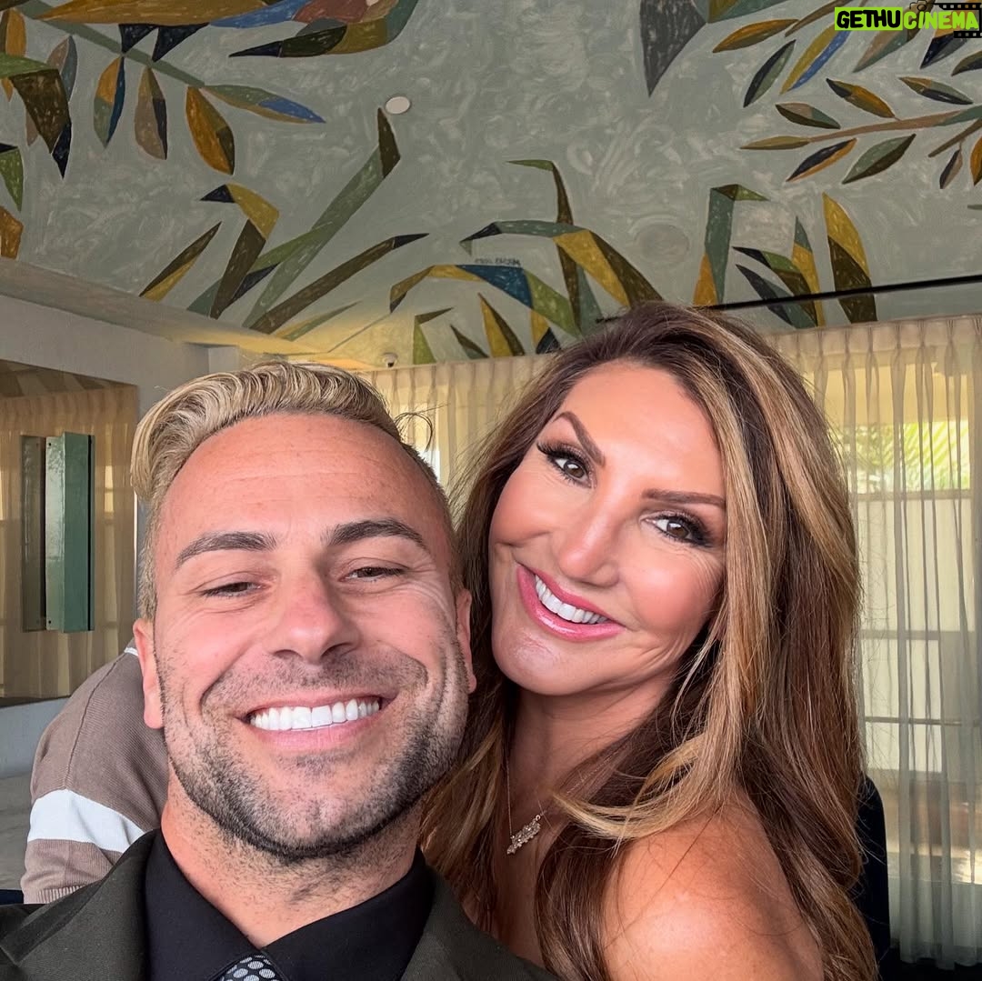 Heather McDonald - 5.1K Likes - Such a fun lunch celebrating Vanderpump Villa Season 2! #hulu #vanderpump #vanderpumpvilla