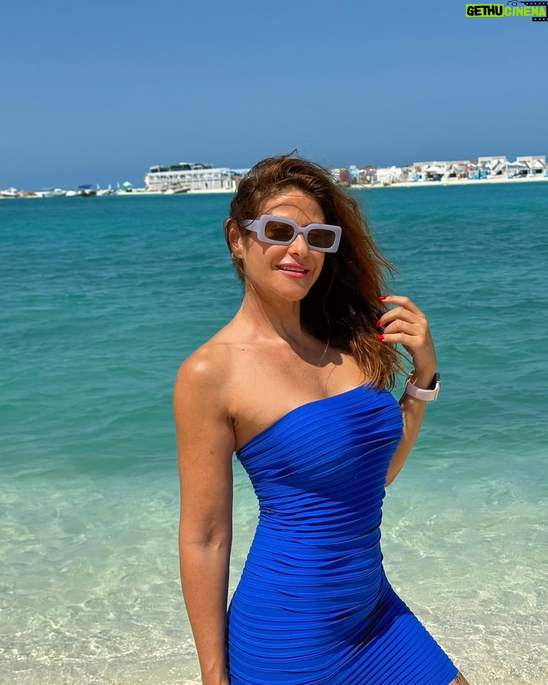 Heidy Karam - 49.1K Likes - Le Blue 💙💙💙 simplicité fait beauté