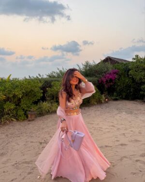 Hemal Ingle Instagram - Who said wedding szn was over?