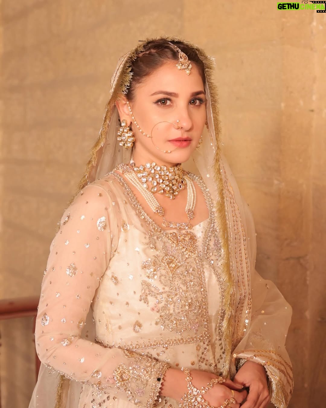 Hina Altaf - 31.5K Likes - @tabassumharoon.official @framesstudio hair and makeup @sanabutt54 @kohar_jewel