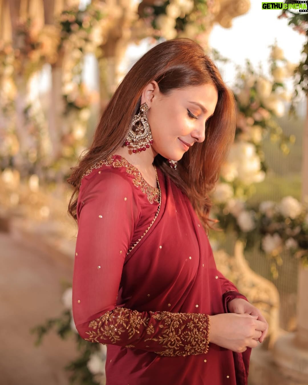 Hina Altaf - 55.1K Likes - 🤍💃