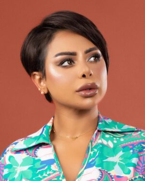 Hind Al Balushi Instagram - نفسك البريئة تستحق الحب والاهتمام .. فهي أولى' من الغرباء .. أعطها حقها كي تحضى بالسلام .. فهي احق بسخاء العطاء .
#هند_البلوشي #صباح_الخير #الكويت🇰🇼