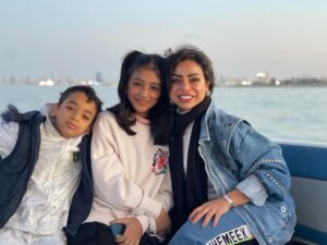 Hind Al Balushi Instagram - اللهم ما اصبح بي من نعمة أو بأحد من خلقك ..فمنك وحدك لا شريك لك .. فلك الحمد ولك الشكر ..🤍 اللهم احفظ لي أغلى ما ملّكتني .. قرة عيني وثمرة حياتي اللهم ارزقني برهم واحفظهم من كل مكروه وكل سوء .. واجعلهم فخري واعتزازي اللهم اجعل محبتهم في قلوب عبادك وسخر لهم الخيرين وارزقهم حظاً في الدين وحظاً في العلم وحظاً في الخُلق وحظاً في الخلق وحظاً في صحبة الناس ..
اللهم اجعلهم من السعداء الأنقياء الأتقياء..الرحماء الحلماء العلماء الأصحاء .. اللهم عظم مكانتهم وارفع شأنهم يا رحمن يا رحيم .ء#هند_البلوشي #جمعة_مباركة #جمعة #صباح_الخير