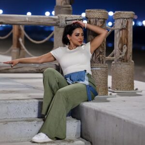 Hind Al Balushi Instagram - لو تعرف ان كل مايبعده الله عنك ماهو إلا شر كفاك منه .. وان كل امنية اخرها وأجلها ماهو ليعطيك الأعظم والأفضل لسجدت شكرا كلما قلت يااارب 🌹🙏
#مساء_الخير #هند_البلوشي #الكويت