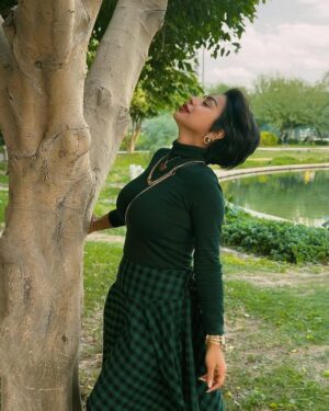 Hind Al Balushi Instagram - شكرًا من القلب🌹#مساء_الخير #هند_البلوشي