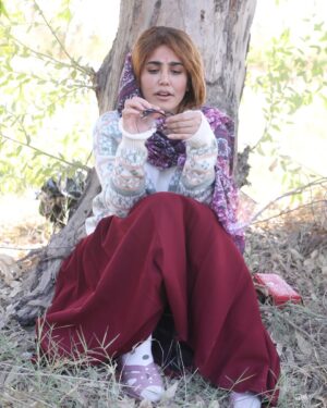 Hind Nizar Instagram - رأيكم بورده🌷 ورده قبل التنظيف والجلف🫣🤗