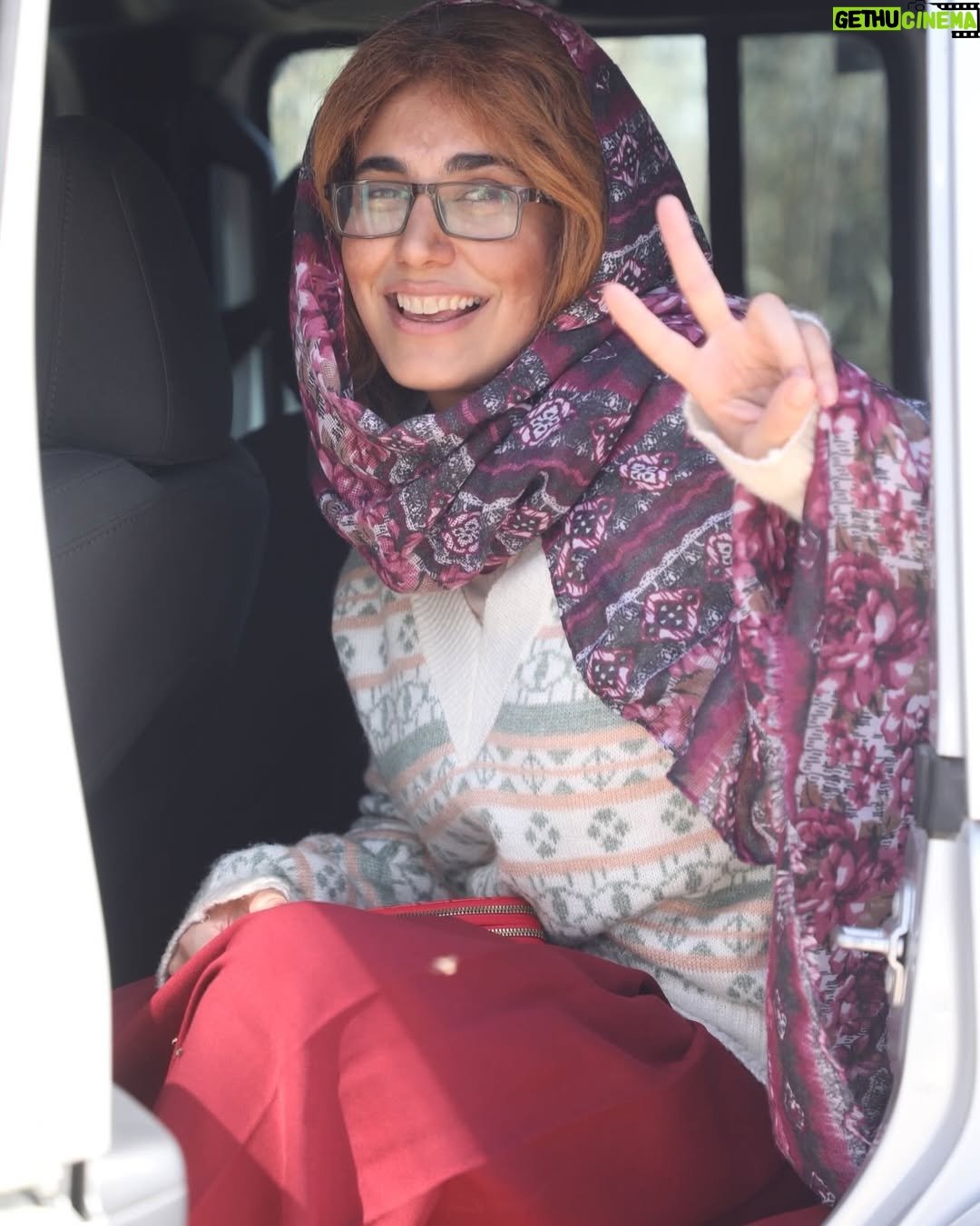 Hind Nizar - 72.8K Likes - رأيكم بورده🌷 ورده قبل التنظيف والجلف🫣🤗