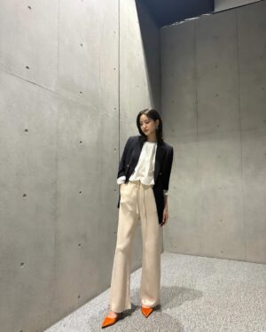 Hirona Yamazaki Instagram - 🥕
#文化放送
#ヒトハト
公開収録ありがとうございました。
#写真たくさん載せると良いって聞いたよ？