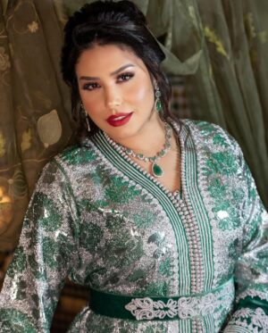 Hoda Saad Instagram - أود أن أعبّر لكم عن كلمات الامتنان والحب العميقة لكل واحد منكم بعد الحفل الرائع الذي حضرتموه أمس بمدينة فاس . لا يمكنني وصف مدى سعادتي واستمتاعي بتواجدكم جميعًا في تلك اللحظة,
شكرا على حسن الضيافة ماسخيتش بيكم 
أحبكم ❤️
@salahghrissi 📸
@hololo_prodevents 
@hichamlebbarofficial 
@negafa.majda.benjelloun
@riad_salam_fes