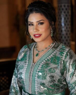 Hoda Saad Instagram - أود أن أعبّر لكم عن كلمات الامتنان والحب العميقة لكل واحد منكم بعد الحفل الرائع الذي حضرتموه أمس بمدينة فاس . لا يمكنني وصف مدى سعادتي واستمتاعي بتواجدكم جميعًا في تلك اللحظة,
شكرا على حسن الضيافة ماسخيتش بيكم 
أحبكم ❤️
@salahghrissi 📸
@hololo_prodevents 
@hichamlebbarofficial 
@negafa.majda.benjelloun
@riad_salam_fes