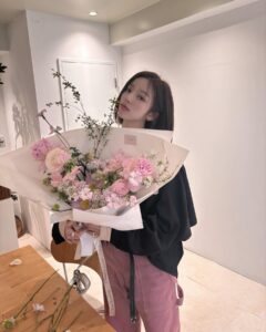 Actress Hong Ji-yoon HD Photos and Wallpapers April 2025