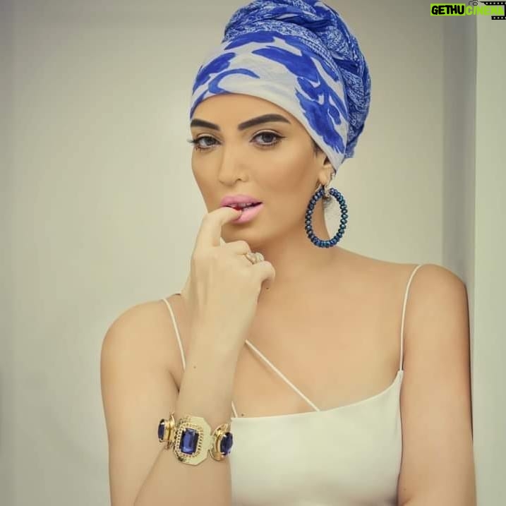 Horeya Farghaly - 10.2K Likes - وحشتونى اوى❤️❤️
#حورية_فرغلي #horeya_farghaly