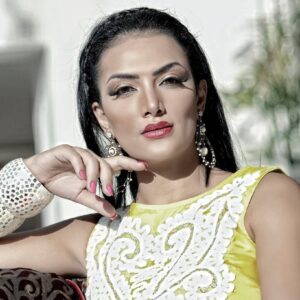 Horeya Farghaly Instagram - اصبر تنل.

#حورية_فرغلي #horeya_farghaly