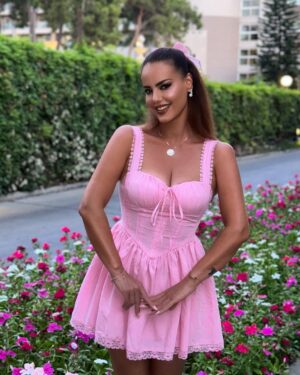Hygerta Sako Instagram - Lil princess in lil pinky dress 🌸 

@eris_style2020