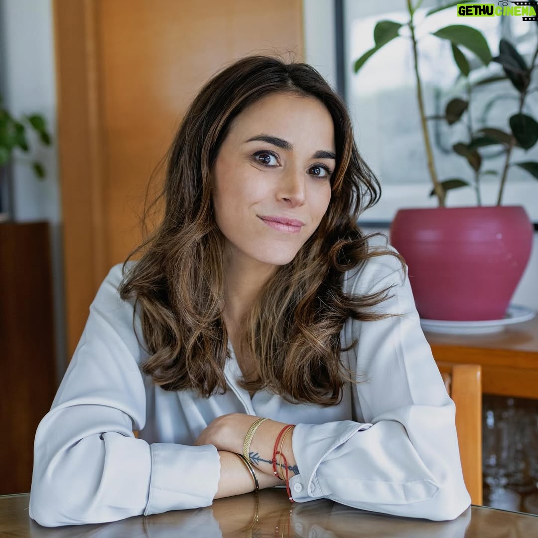 Ignacia Baeza - 7.3K Likes - Hola! 🫶🏻 Que hacen este finde largo? 🤩 Que rico despertar y saber que quedan 3 días por disfrutar.