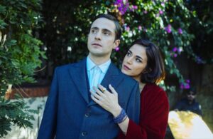 Ignacia Baeza Instagram - Este proyecto me tiene enamorada 🎬

@mega.tv @teleseries_mega