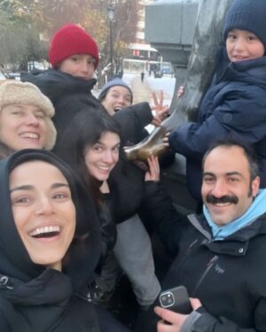 Ignacia Baeza Instagram - Un poco de lo que fue este hermoso fin de semana en Punta Arenas. Post función. 🎭