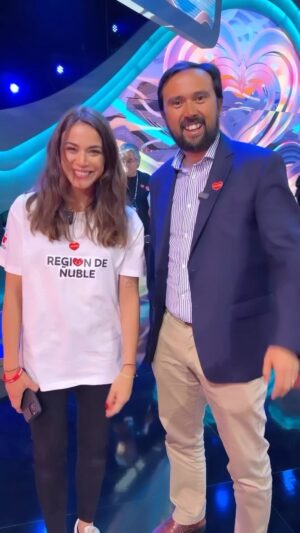 Ignacia Baeza Instagram - Estamos todos unidos por la @teleton_chile 27 horas de amor ❤️ Los invito a hacer su donación en los distintos puntos al rededor de todo Chile 🇨🇱