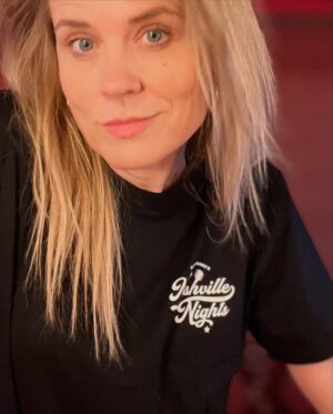 Ilse DeLange Instagram - New merch alert! Available via my website and link in my stories. Also at our show tomorrow in Amsterdam 🤗✨