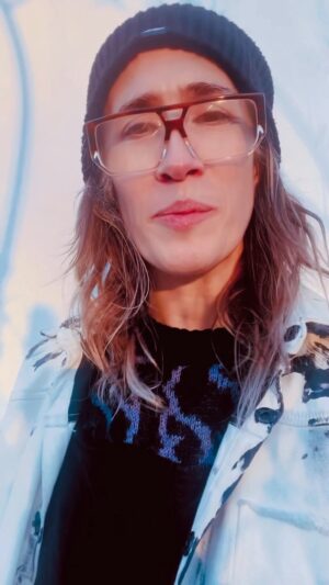Imogen Heap Instagram - Looking forward to tomorrow’s live stream… a little more organised hopefully than last time and less meandering! @pattiegonia collab song update, chat with @bennjordan, mini @endlesssfm jam, update of @auracles.io new features and to finish a Him Gone Ape improvisation (@mi.mu.gloves in full effect of course 😘) with some more info on how to collaborate with the recordings x Big Love! Maybe see ya there? x

Streaming live on all @imogenheap March 19 from 7-9pm GMT / 3-5pm ET / 12-2pm PT 

Side note: Every day, it feels ever more surreal and insensitive to post amid the deeply saddening and increasingly shocking global events.