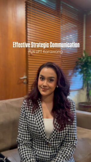 Intan Aletrino Instagram - Thank you for having me @pln_id 🤍
Dua jam sharing mengenai “Effective Strategic Communication” gak berasa sangking serunya ☺️

#communicationtraining #talkactiveid #semakininteraktif