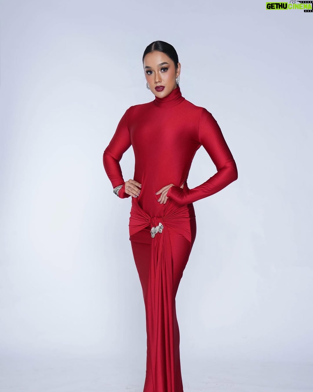 Most liked Instagram photo of Intan Aletrino