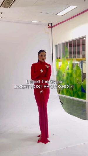 Intan Aletrino Instagram - The best part after a photoshoot? Nonton sampai abis🤭
#inserthost 

MUA @makeup.hildha 
Attire @jowies_official 
Stylist @celicakahlaa