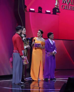 Intan Aletrino Instagram - Insert 21st Anniversary ✨

Gown by @annkellystudio 
Red suit by @resti_julieanne 
Stylist @thaniasumardi 
MUA @athasunny 
Hairdo @abob_bobby
