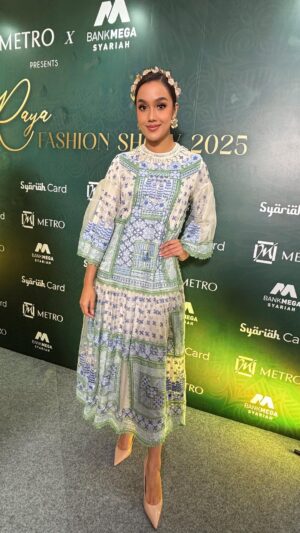 Intan Aletrino Instagram - Festive Raya Fashion Show 2025✨