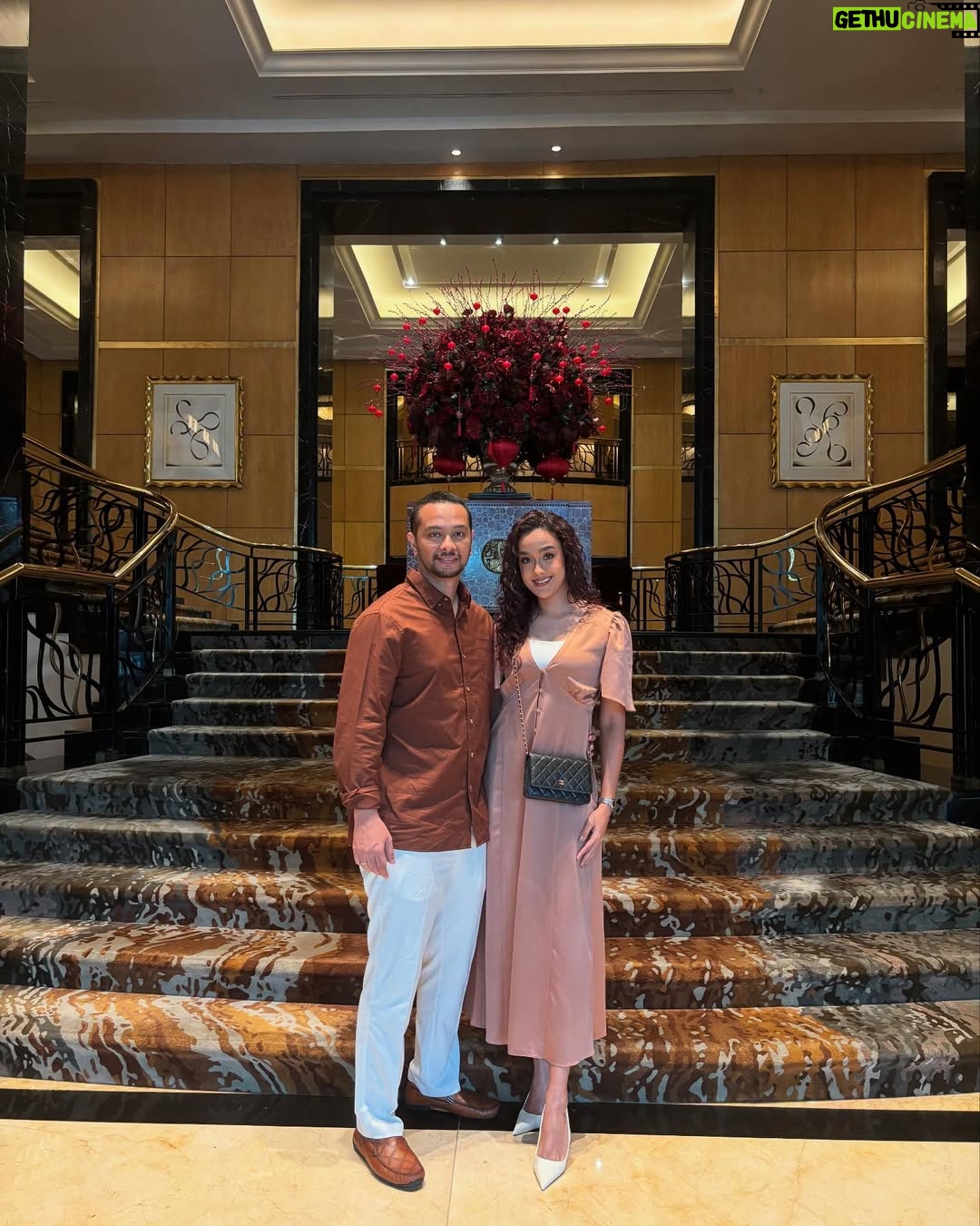 Intan Aletrino - 3 Likes - ā¢02-02⢠Today marks our 5th Wedding Anniversary š