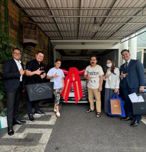 Inul Daratista Instagram - masyaa Allah tabarakallah ❤️
Terbaiq memang 👍
Bodynya sexy😍cakep dan nyaman buat aku kerja thank you  @lexus_id 
@lexusmenteng