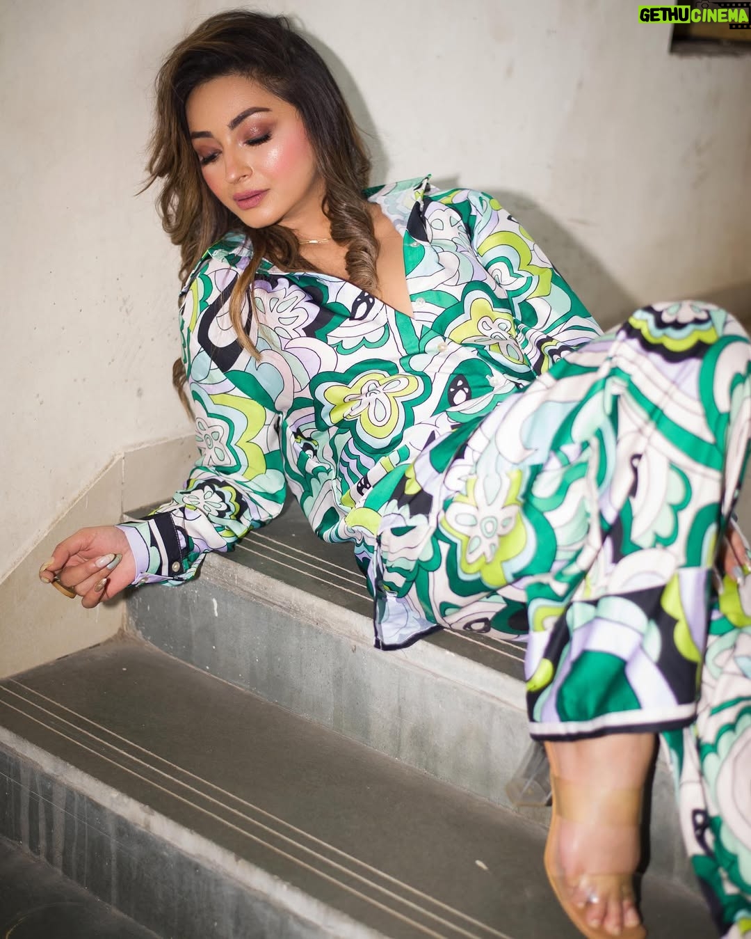 Ira Sone - 2.4K Likes - Dressed to chill ✨
#sundayvibes
.
.
.
.
Wearing- @neofaaofficial
.
Captured by- @pixelpassionfotography
.
MUA- @saniyaa_hameed
.
Hair- @makemeover.sonalishinde
.
.
.
.
.
#ootd #potd #stylediary #whatyouseekisseekingyou