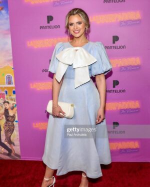Isabella Castillo Instagram - Premiere April 4, 2023.
Los Angeles 🎬💛💜🧡.
@lausurpadorathemusical what a dream come true 🎶🙏🏻 @pantelionfilms @videocine @theliftmx @latiniconos 
HMU: my beautiful @makeupartistale 💄