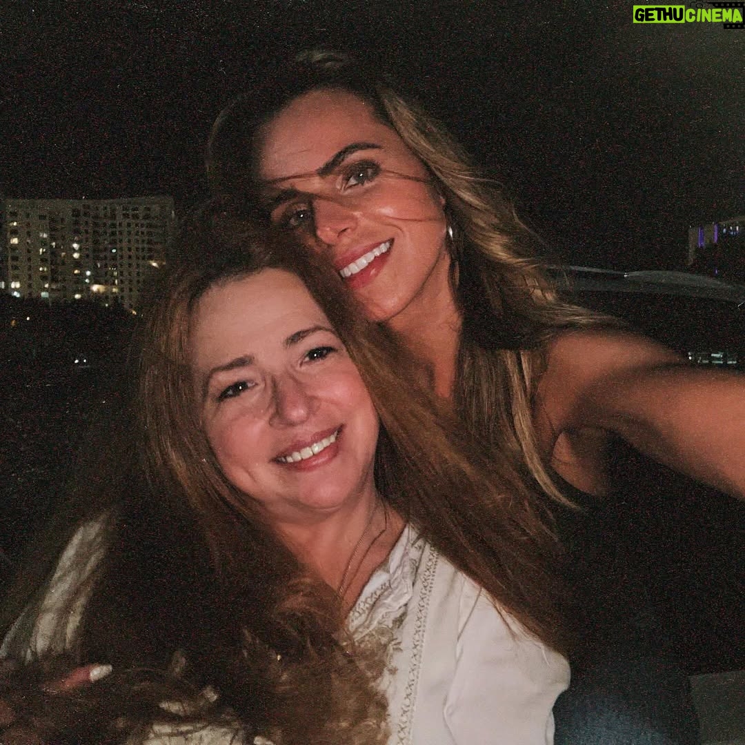 Isabella Castillo - 69.2K Likes - Mi maestra de vida, mi reina,mejor amiga, my mommy. HAPPY BIRTHDAY 🤍🤍🤍 @deliadevillegas Gracias por existir ! Que Diosito te de largura de días para tenerte conmigo siempre. I LOVE YOUUUUU🤍🤍🤍✨✨✨