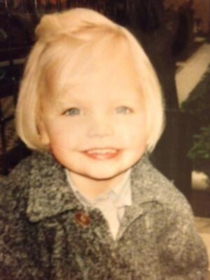 Isadee Jansen Instagram - 26 today. still missin’ 2015 filters tho 🎂