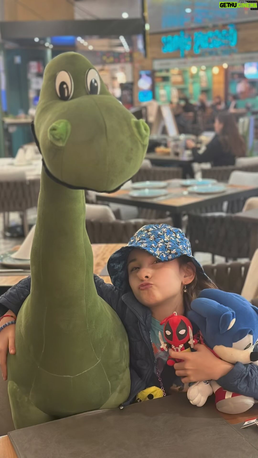 Ivonne Montero - 4.6K Likes - Te amo tanto mi bebé..
🦋💞🥰💞🦋