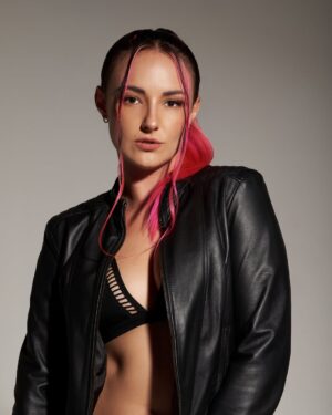 Jade Fraser Instagram - La autenticidad es tu fuerza 🔥📸
Artist: @jadefrasermx 
Mua: @maggie.muah 
📸: @byzubi.mx