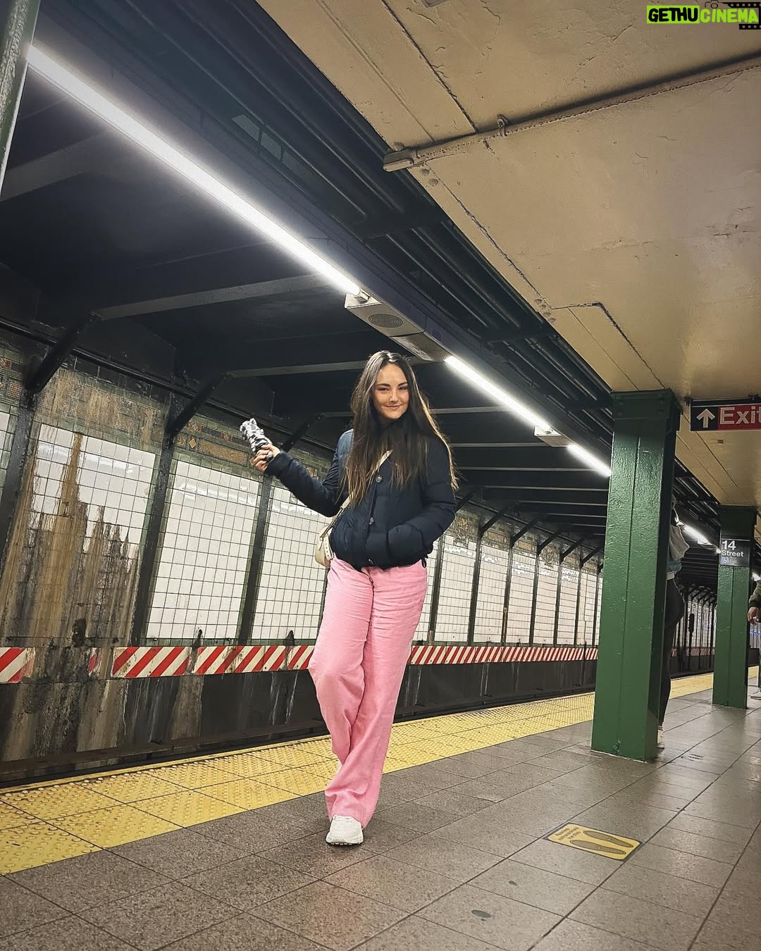Jade Fraser - 4.3K Likes - Pa donde no vamo ???