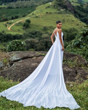 Jakelyne Oliveira Instagram - Pré Wedding! Um dos ensaios mais importantes da minha vida 👰🏽‍♀️🥹

Vestidos: @sorimodafesta 
Fotos: @mayckonsantosoficial

#MalynevaiCasar #CasamentoMalyne