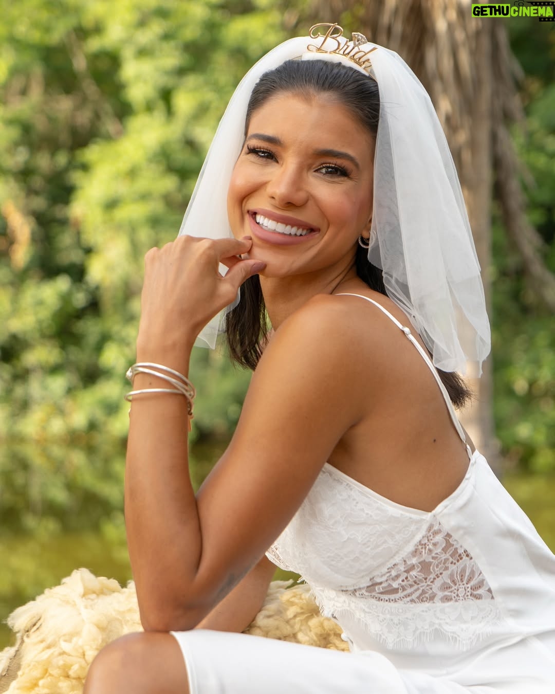 Jakelyne Oliveira - 151.8K Likes - Despedida Malyne 👰🏽♀️🤵🏻♥️
📸 @fredericovazz
#MalyneVaiCasar #DespedidadeSolteiro