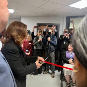 Jane McDonald Instagram - I had a wonderful day opening the MRI diagnostic suite at Pinderfields Hospital. Felt very proud and humbled to be amongst the people who made this happen. Congratulations to you all. Xx
@midyorkshirenhs #nhs #wakefield #yorkshire