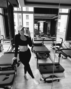 Janelle Marie Instagram - recent dumpsito 🤳 

#padel #padelmiami #pilates #LA #mia #activewear #alo