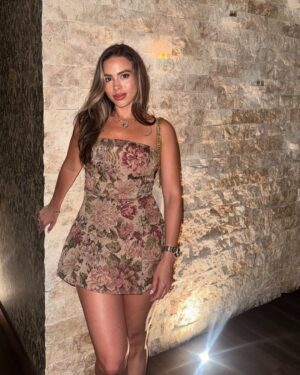 Janelle Marie Instagram - The perfect photo dump doesn’t exi-🥀

Shoes : @sarkany.us 
Dress: @prettylittlething 

. 
#ootd #rosanegra #sarkany #platformheels #LA #miami #outfitcheck