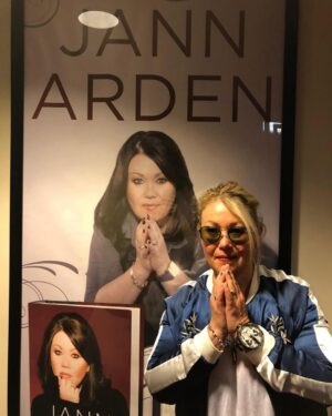 Jann Arden Instagram - I need a bigger watch @leah_ward_gauthier photo credit